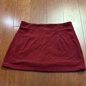 HALARA Burgundy Mini Skirt
